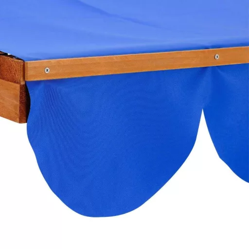 Lada de nisip cu acoperis parasolar