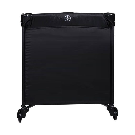 Patut voiaj cu saltea de infasat si bara de jucarii