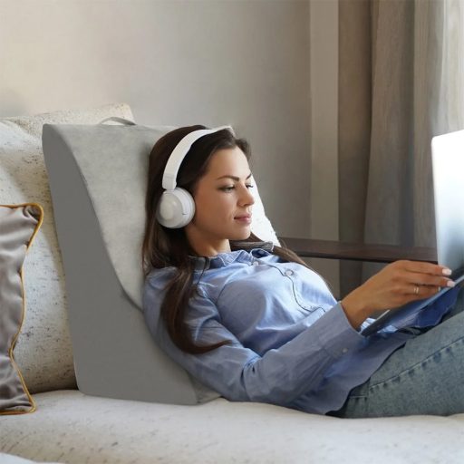 Perna ergonomică în formă de triunghi