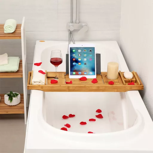 Raft ajustabil din bambus pentru cadă