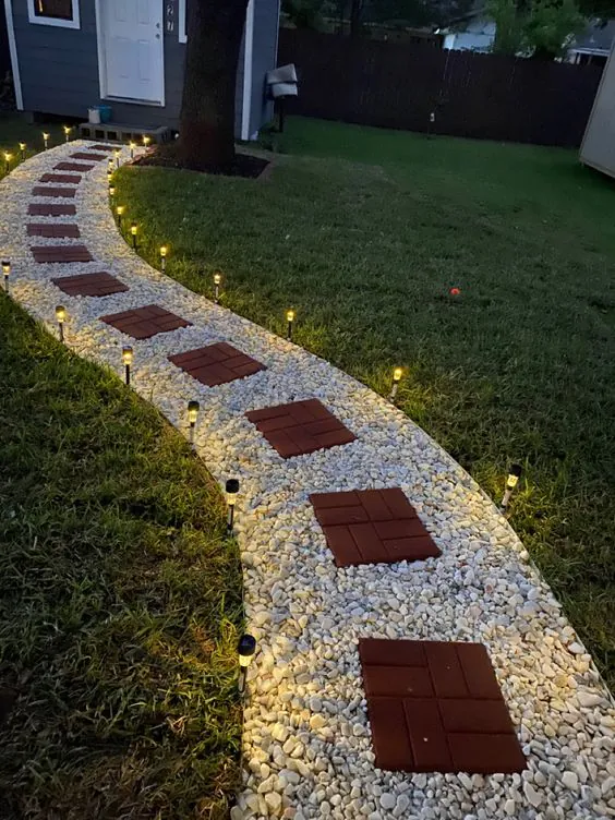 iluminat solar pentru gradina moderna