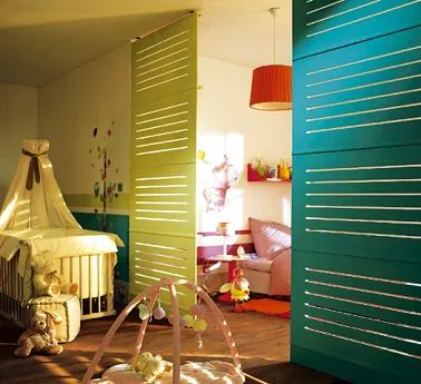 Paravan despartitor in locuinta pentru familii