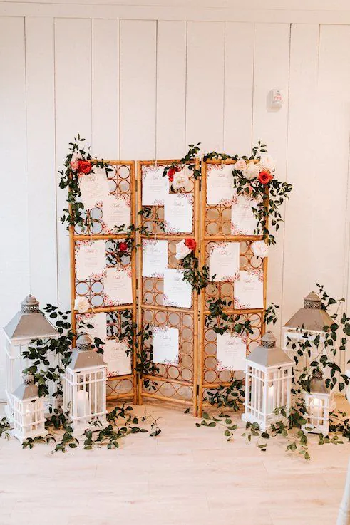 Zona de receptie delimitata cu paravane