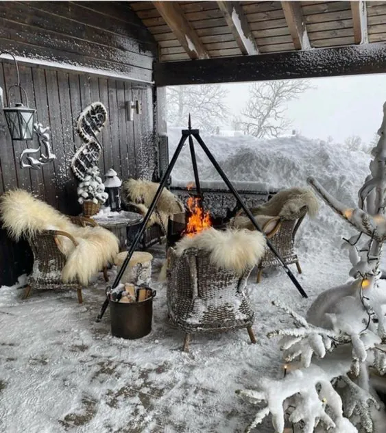 Garaj transformat în spațiu de iarnă